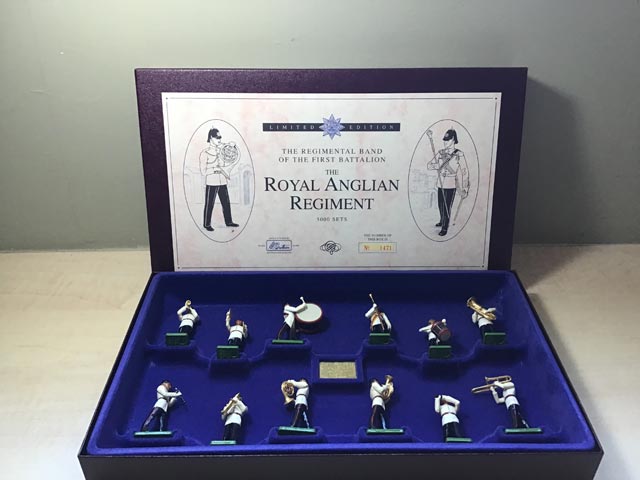 Britain’s Toy Soldiers Limited Edition The Regimental Band Of The First Battalion The Royal Anglian Regiment No. 1471-5000 - Aquitania Collectables