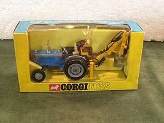 Corgi Toys 72 Ford 5000 Super Major Tractor With Trenching Bucket