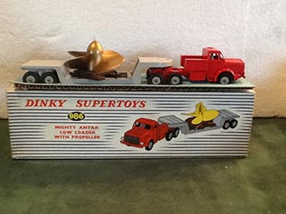 Dinky Super Toys 986 Mighty Antar Low Loader With Propeller
