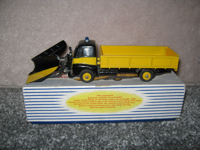 Dinky Super Toys 958 Guy Warrior Snow Plough Boxed. Yellow Black Body and Plough Blade Spare Wheel