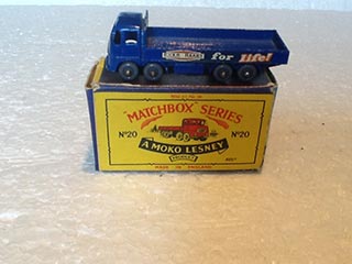 Matchbox Series 1-75 No 20 E.R.F. 68G Truck Ever Ready for Life