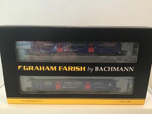 Graham Farish by Bachmann 371-330 Class 159 2-Car Sprinter DMU R/N 150128 First Great Western Violet/Blue Livery