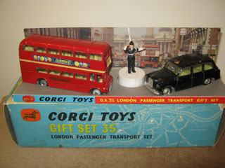 Corgi Gift Set No 35 London Traffic Set 1964-1968